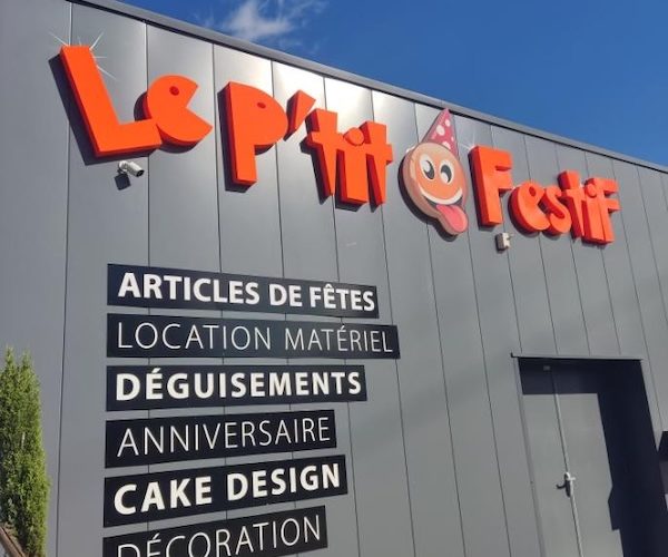 ENSEIGNE LUMINEUSE LETTRE BOITIERS 3